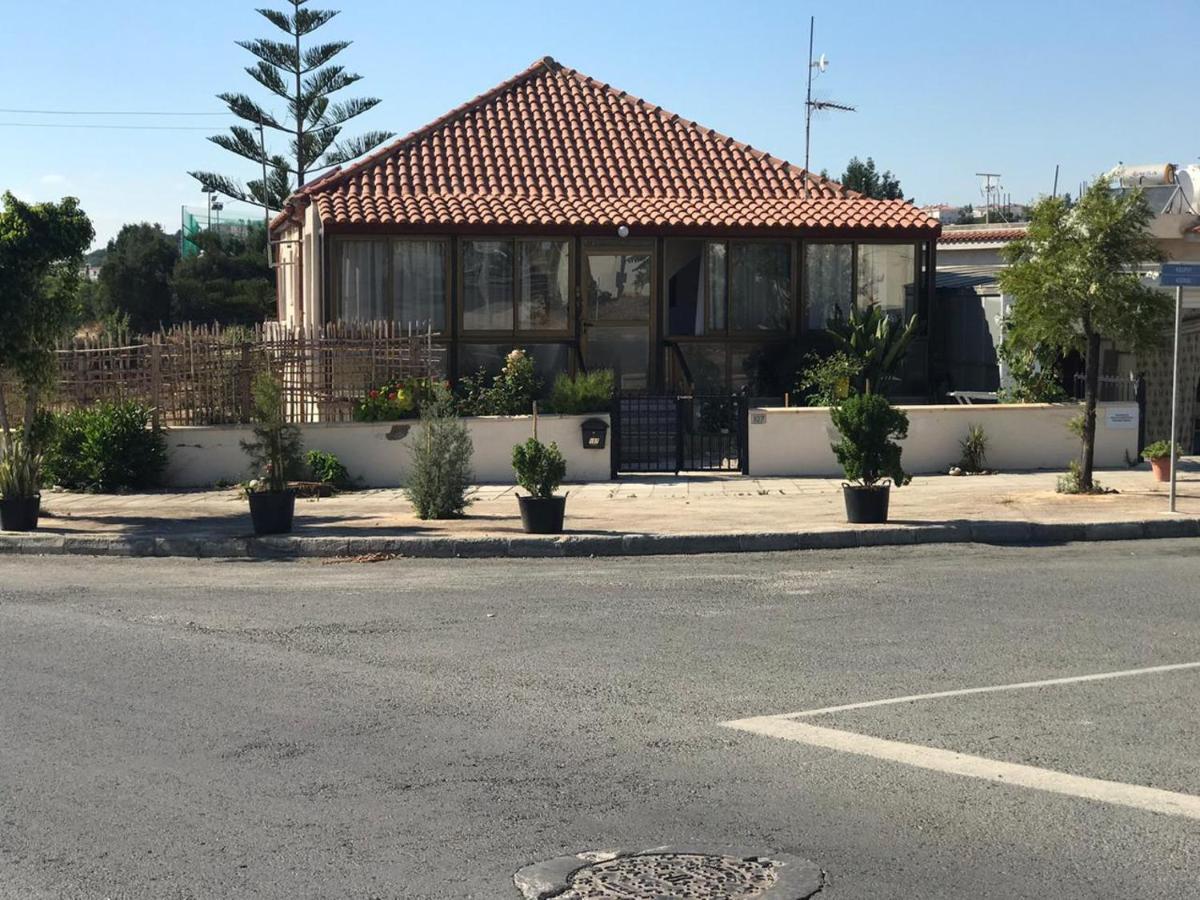 Sweet N' Boujee Studio Apartment With Varenda Pafos Dış mekan fotoğraf