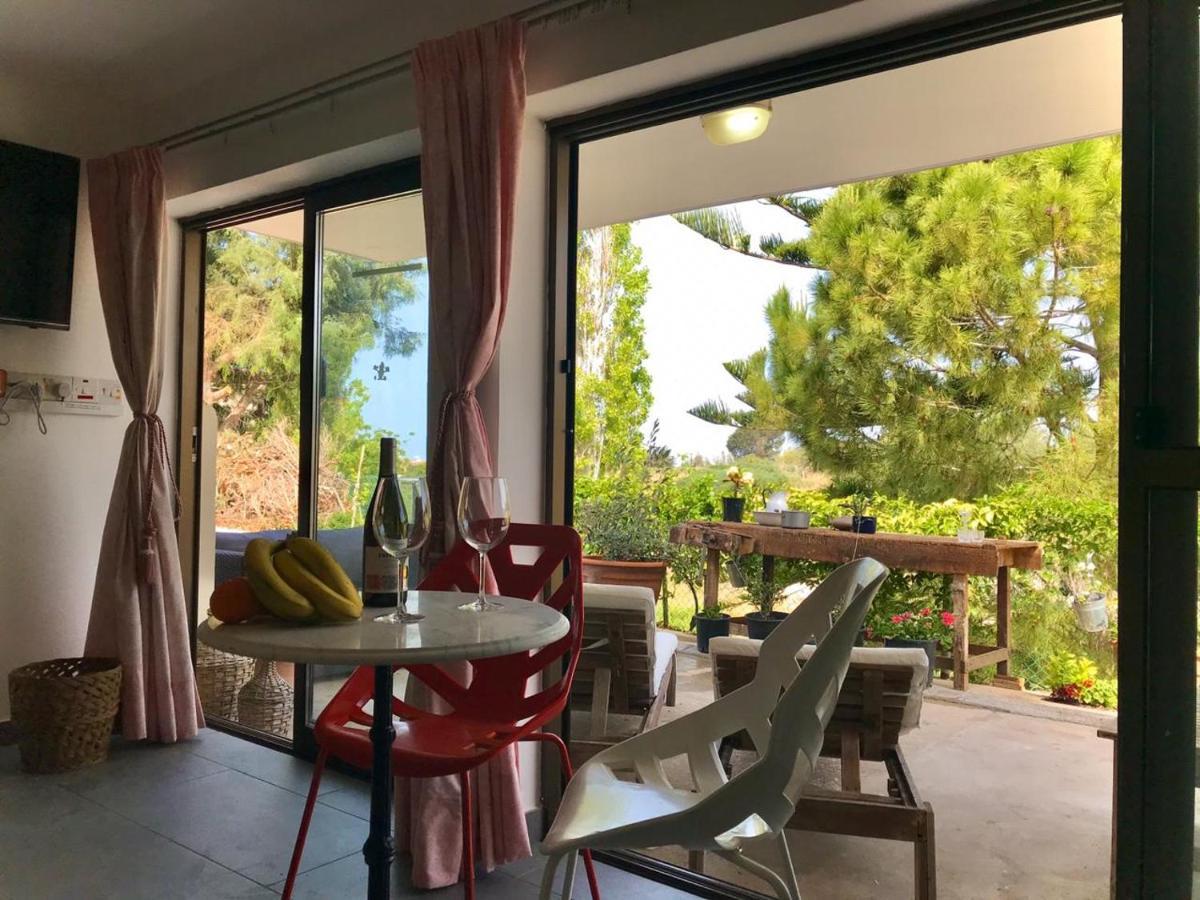 Sweet N' Boujee Studio Apartment With Varenda Pafos Dış mekan fotoğraf